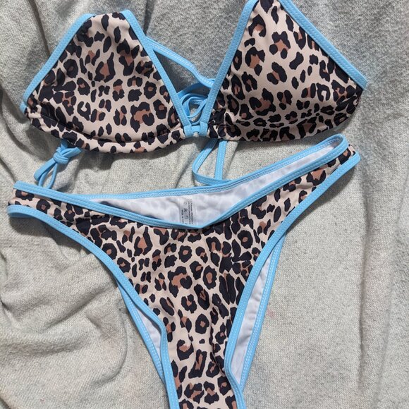 Leopard bikini - Picture 2 of 2